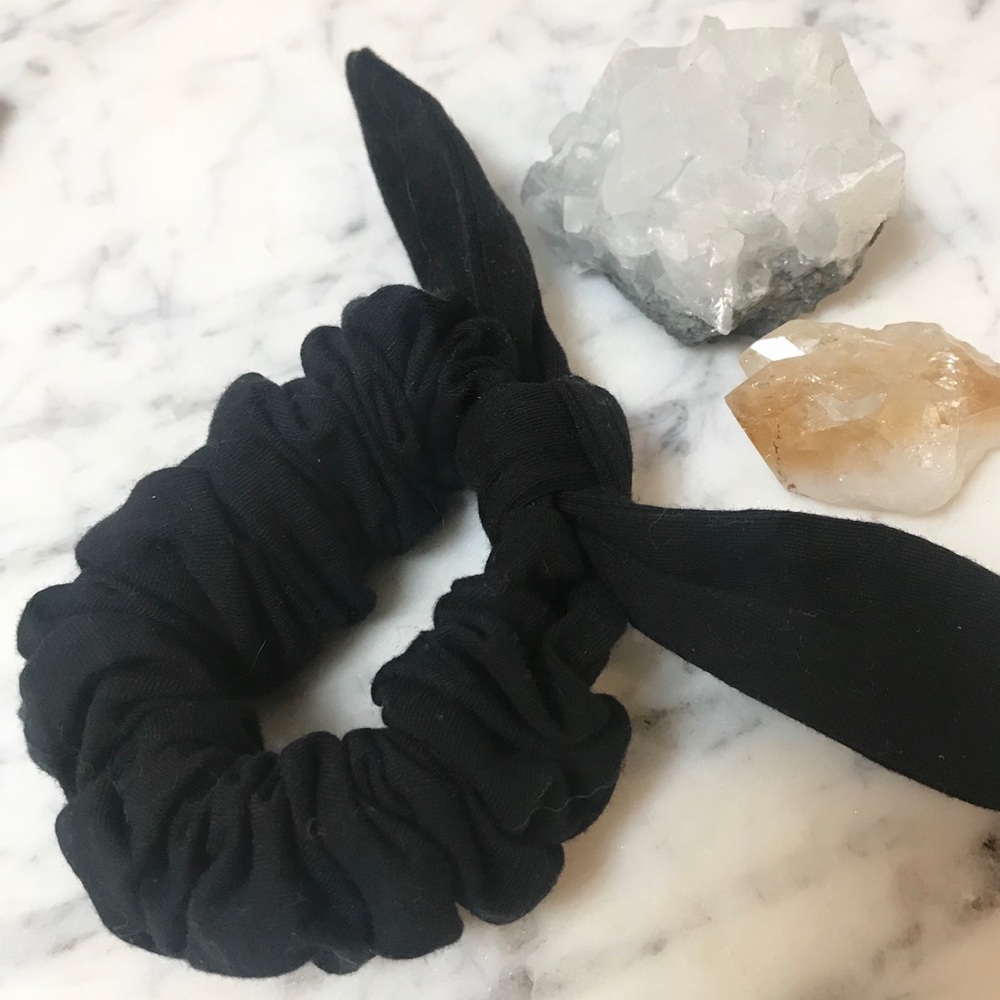 Cotton Bow Scrunchie - Black